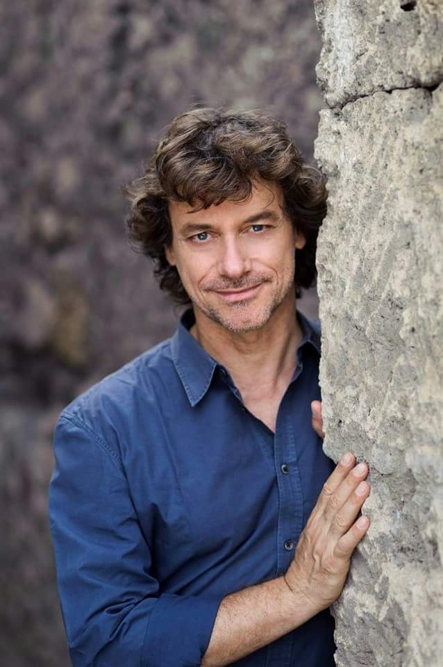 Alberto Angela che ammicca
