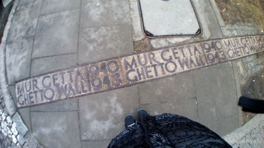 I resti del ghetto ebraico di Varsavia Resti del ghetto
