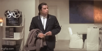 John Travolta confuso