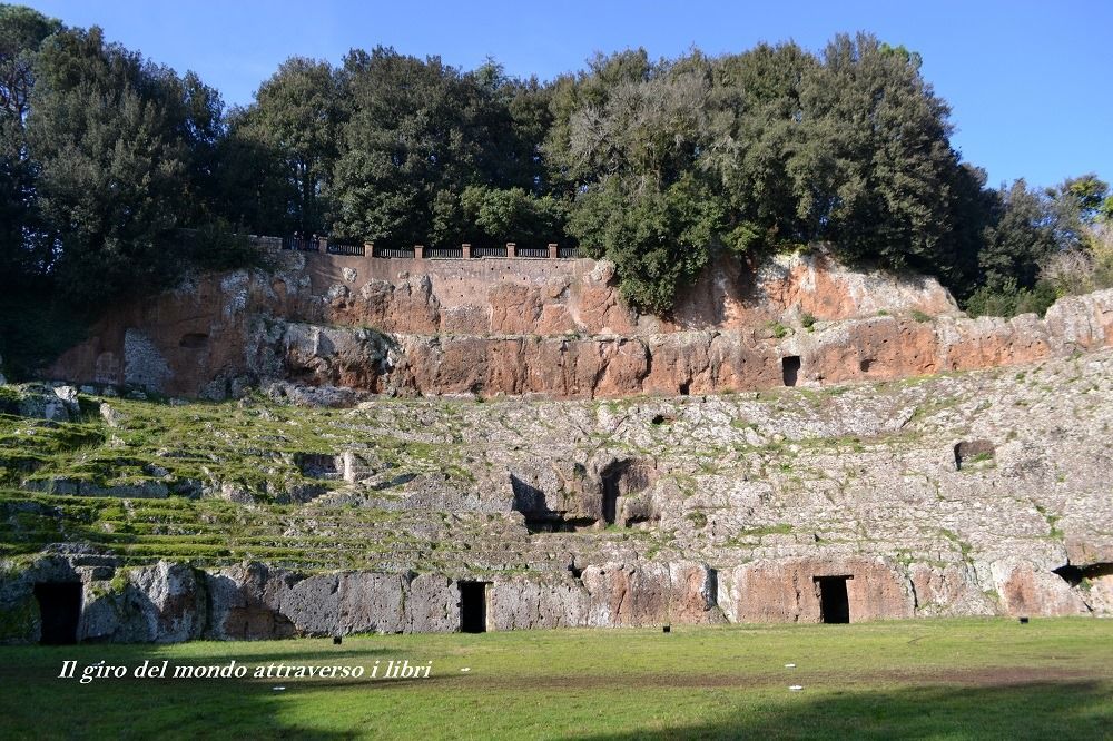Anfiteatro romano a Sutri Anfiteatro romano di Sutri