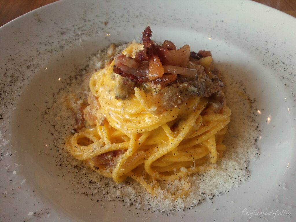 Cucina tipica romana: pasta alla carbonara