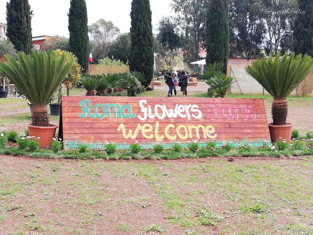 Entrata al Roma Flowers Park, il parco di tulipani a Castel di Leva