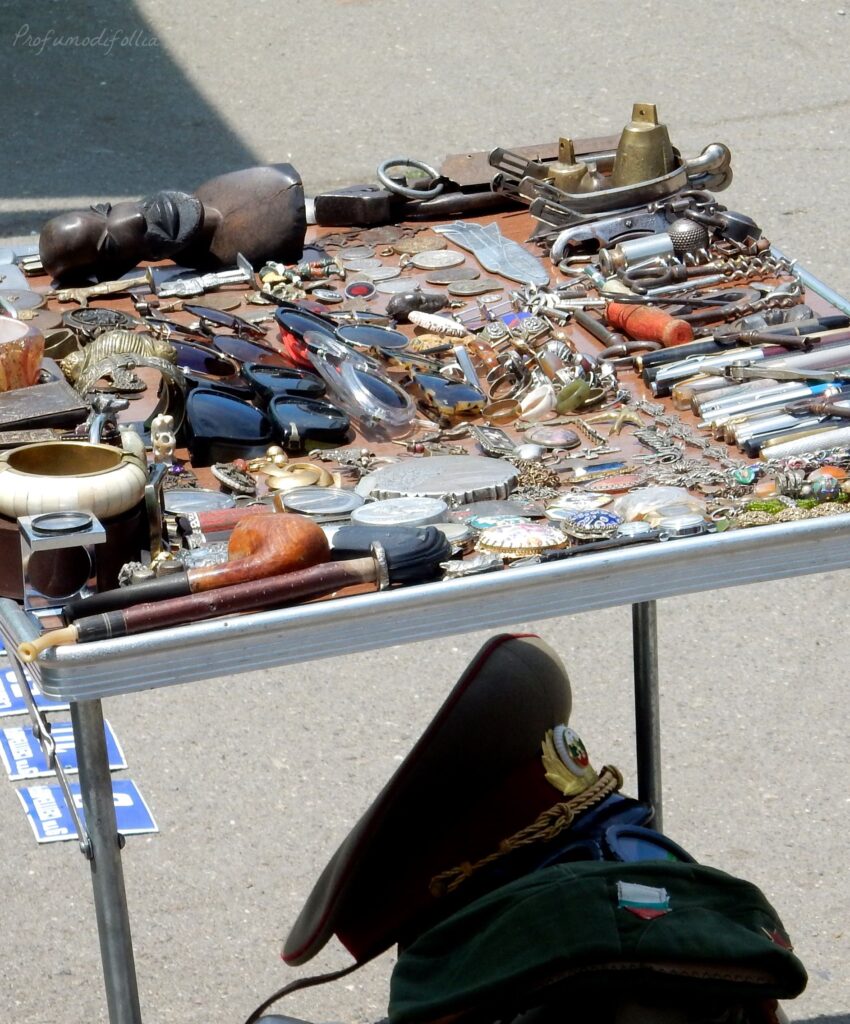 mercato delle pulci Sofia 24 ore a Sofia