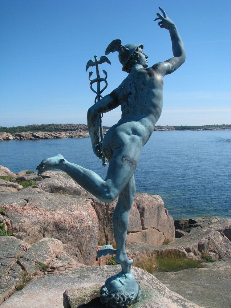 Statua di Mercurio alle Isole Åland Statua di Mercurio alle Isole Åland
