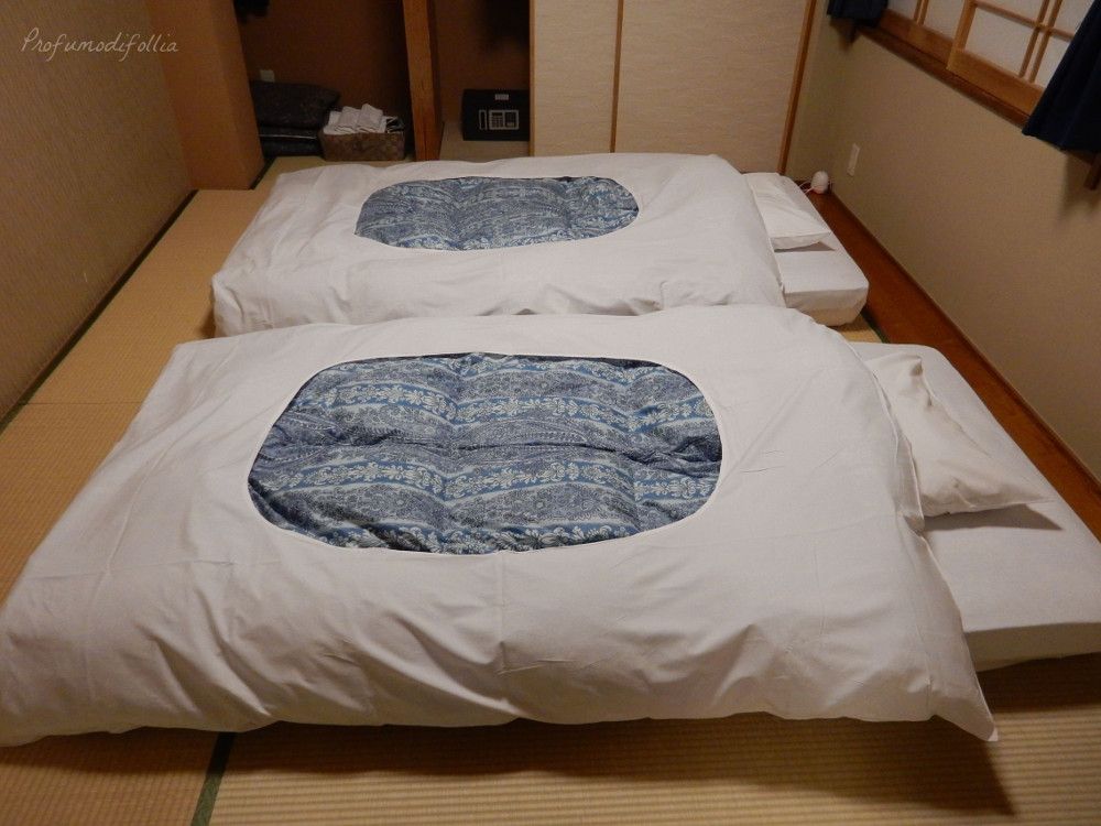 I futon sul tatami della nostra stanza in Giappone